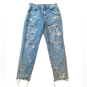 American Eagle Mom Jeans Distressed Ripped Light Wash 6